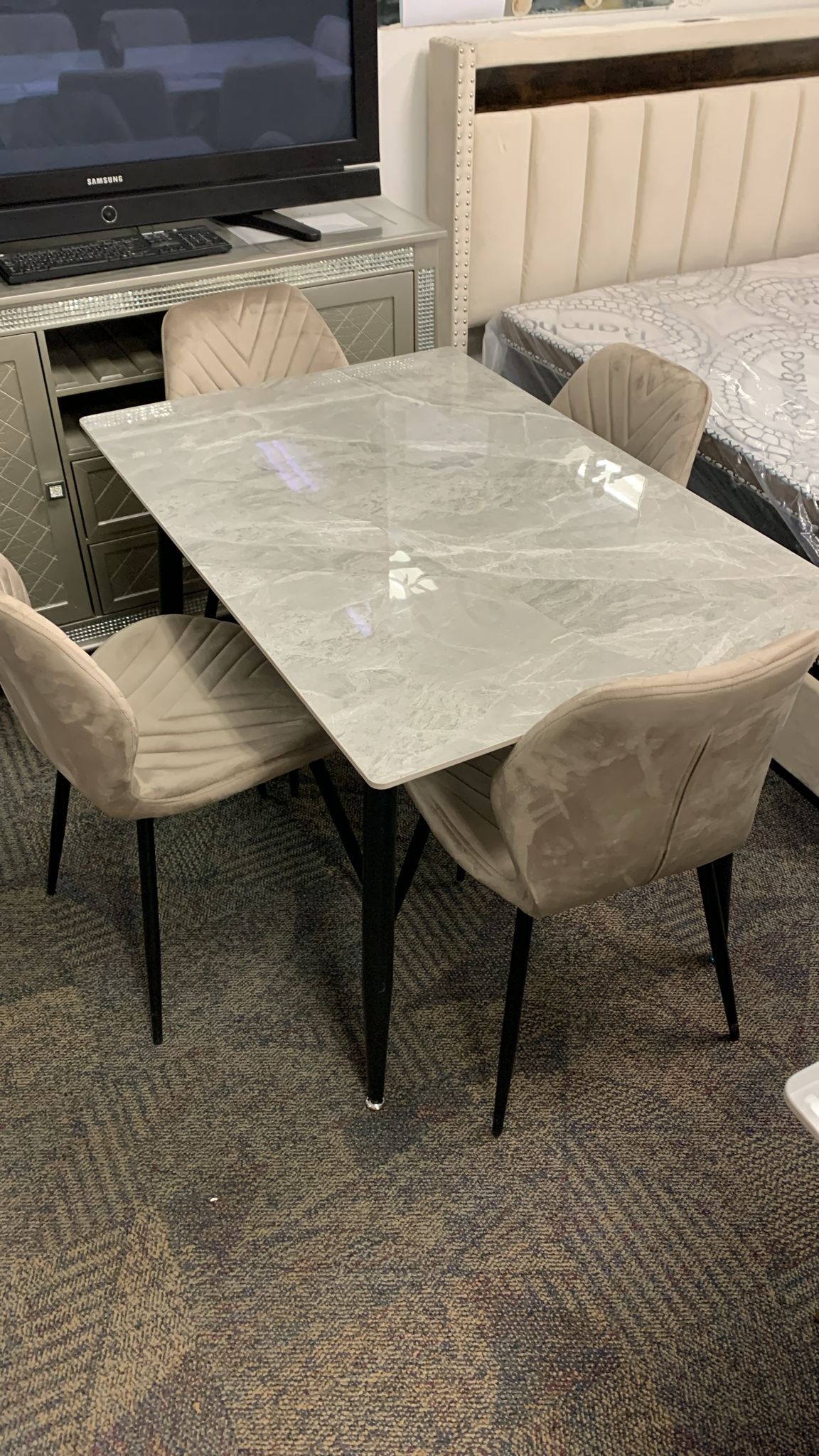 Nova Ceramic Dining Set – 5 Piece